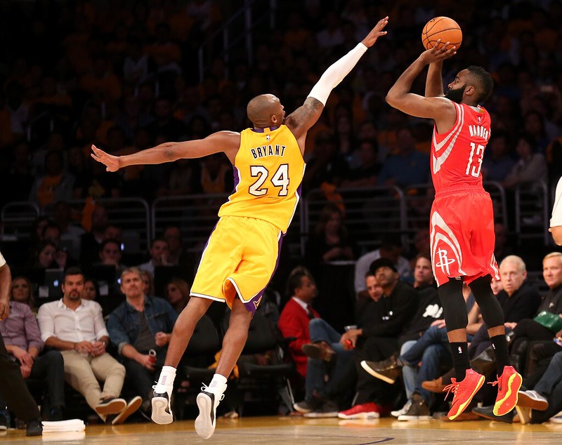 How Much Do Professional Basketball Players Make?