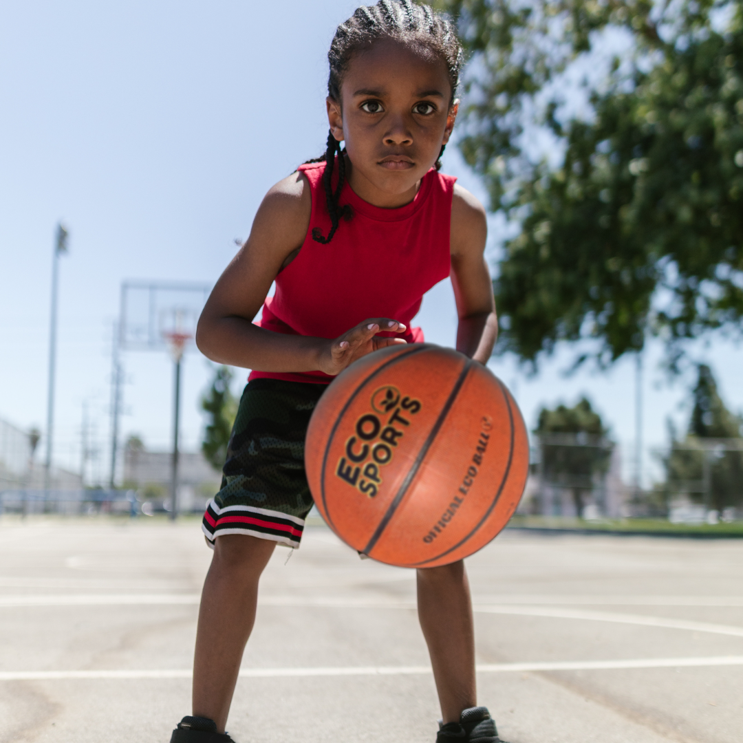 How To Coach Kids Basketballs & Teach Them To Driblle