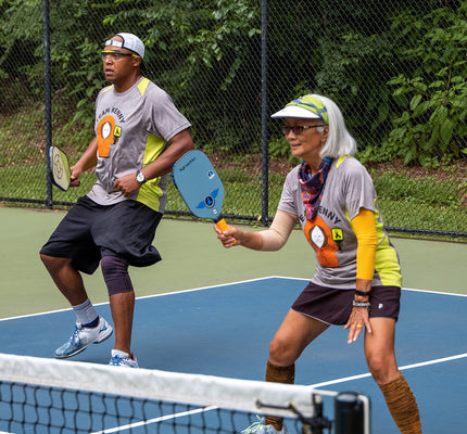 How To Hold A Pickleball Paddle